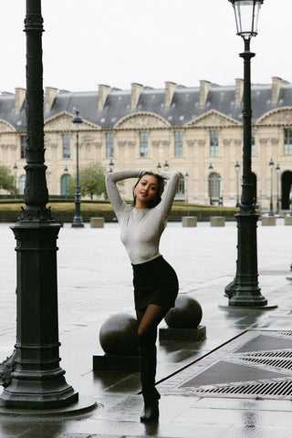 Top Serena beige à paillettes