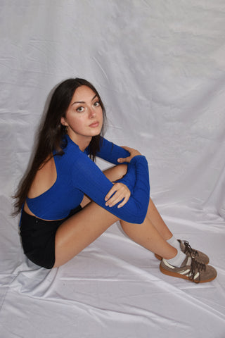 Top dos nu Serena bleu