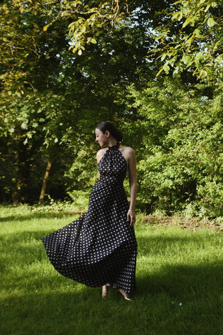 Robe Olympe longue noire à pois