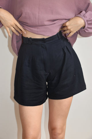 Short Chiara en laine bleu marine